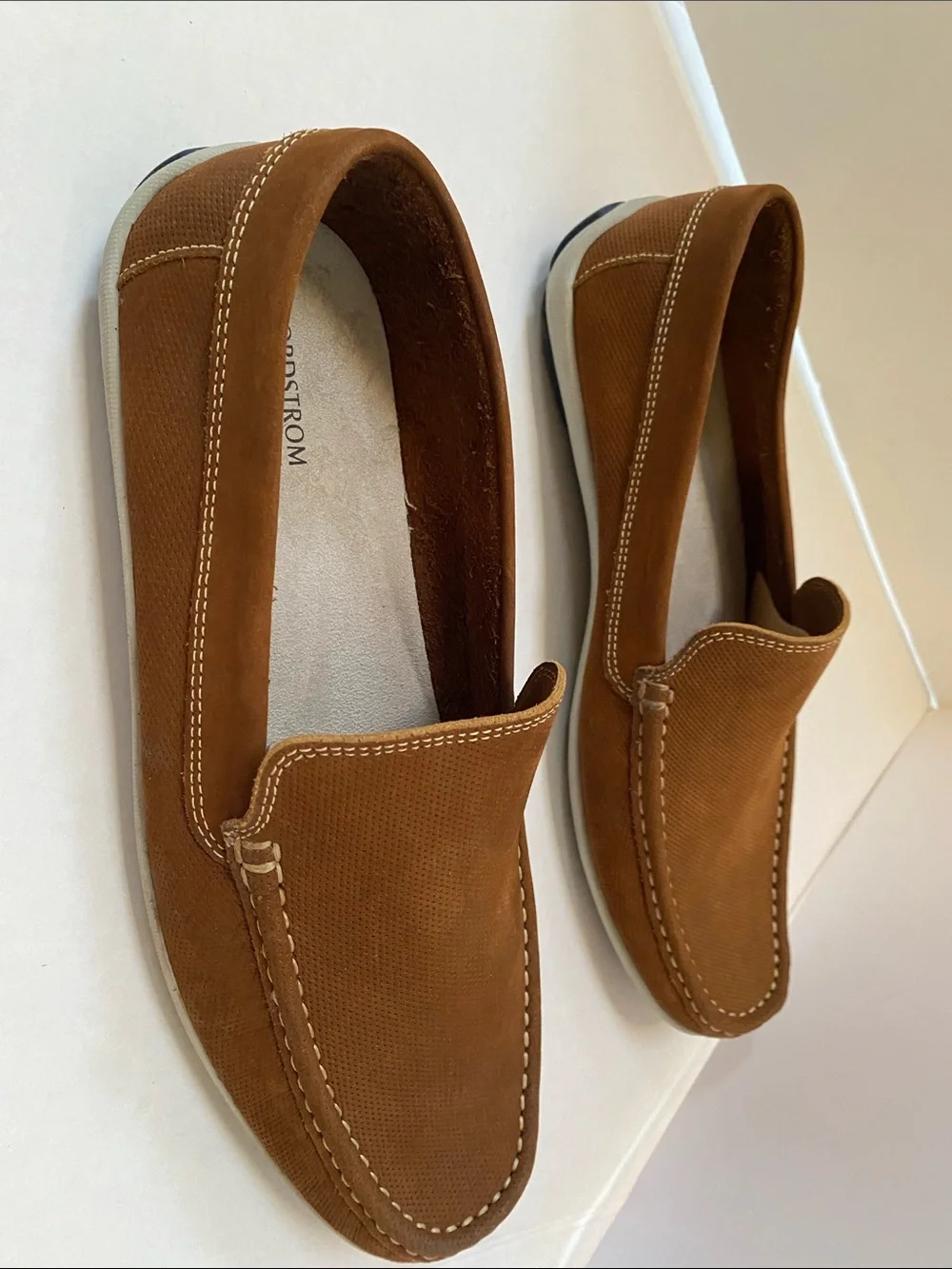 NWOT Nordstrom Men’s Tan Leather Slip-On Driving Round Toe Casual Moc Loafers 11